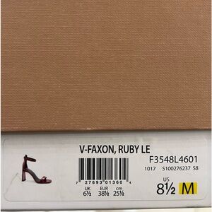 Via Spiga- Ruby Heels size 8.5